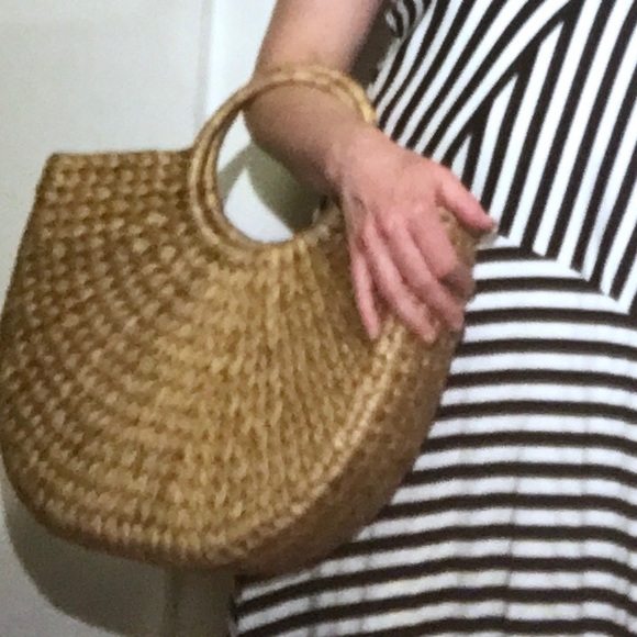 Handbags - EUC Jay MacLear Putu Large Basket Wove Bag